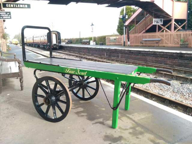 20.03.10. LSWR platform trolley ready for work in its new Southern coat! © Chris Hooper
